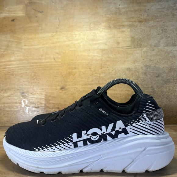 Hoka One One Rincon 2 LIGHTWEIGHT Womens Size 8.5 Running Shoes Sneakers Black - Picture 4 of 15